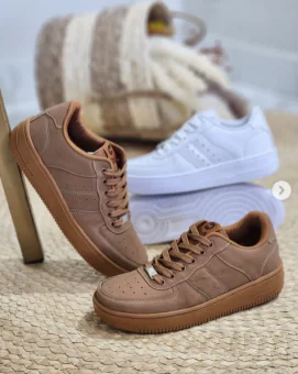 Sapatilha amarrar preta - Código 7